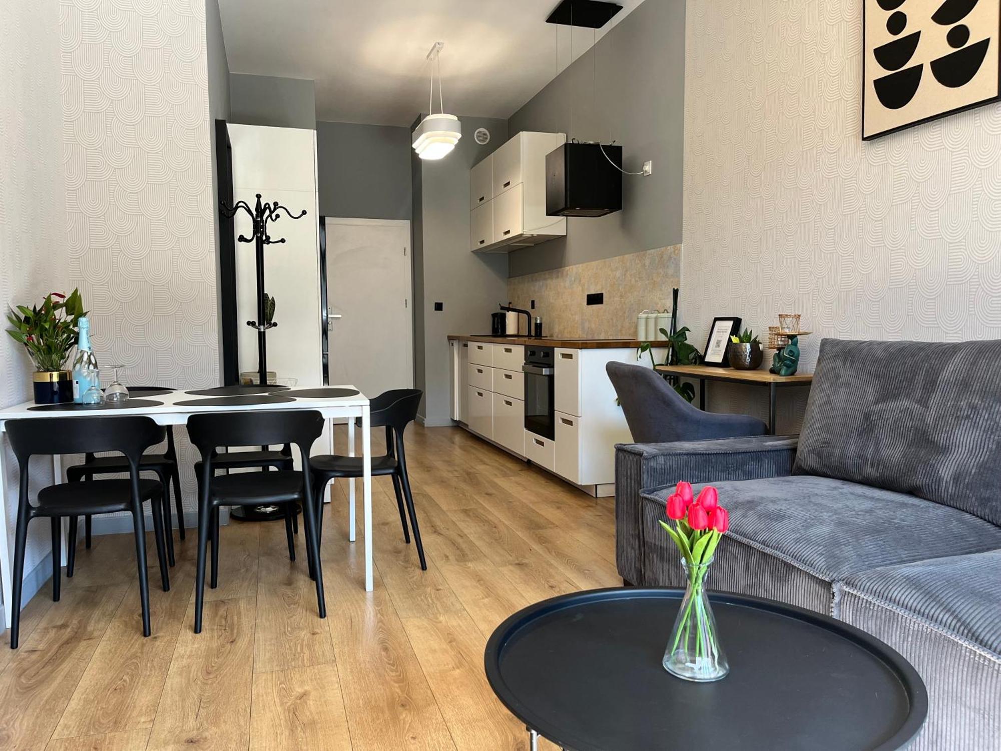 Wroapart-Pl Witold'S Residences - 500 Steps To Rynek Breslavia Esterno foto